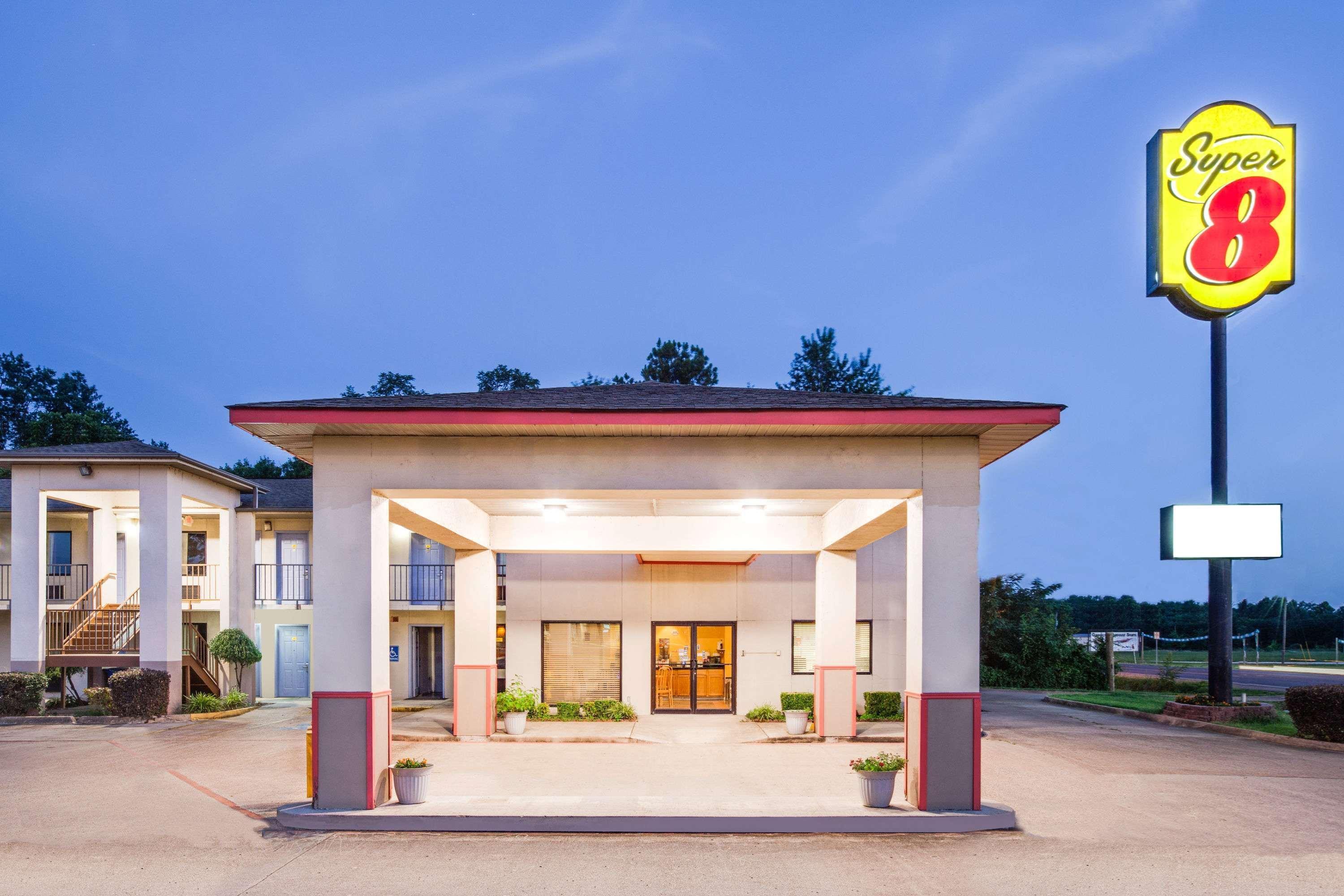 ซูเปอร์ 8 บาย วินด์แฮม อาร์คาเดลเฟีย แคดโด แวลเลย์ แอเรีย Motel ภายนอก รูปภาพ