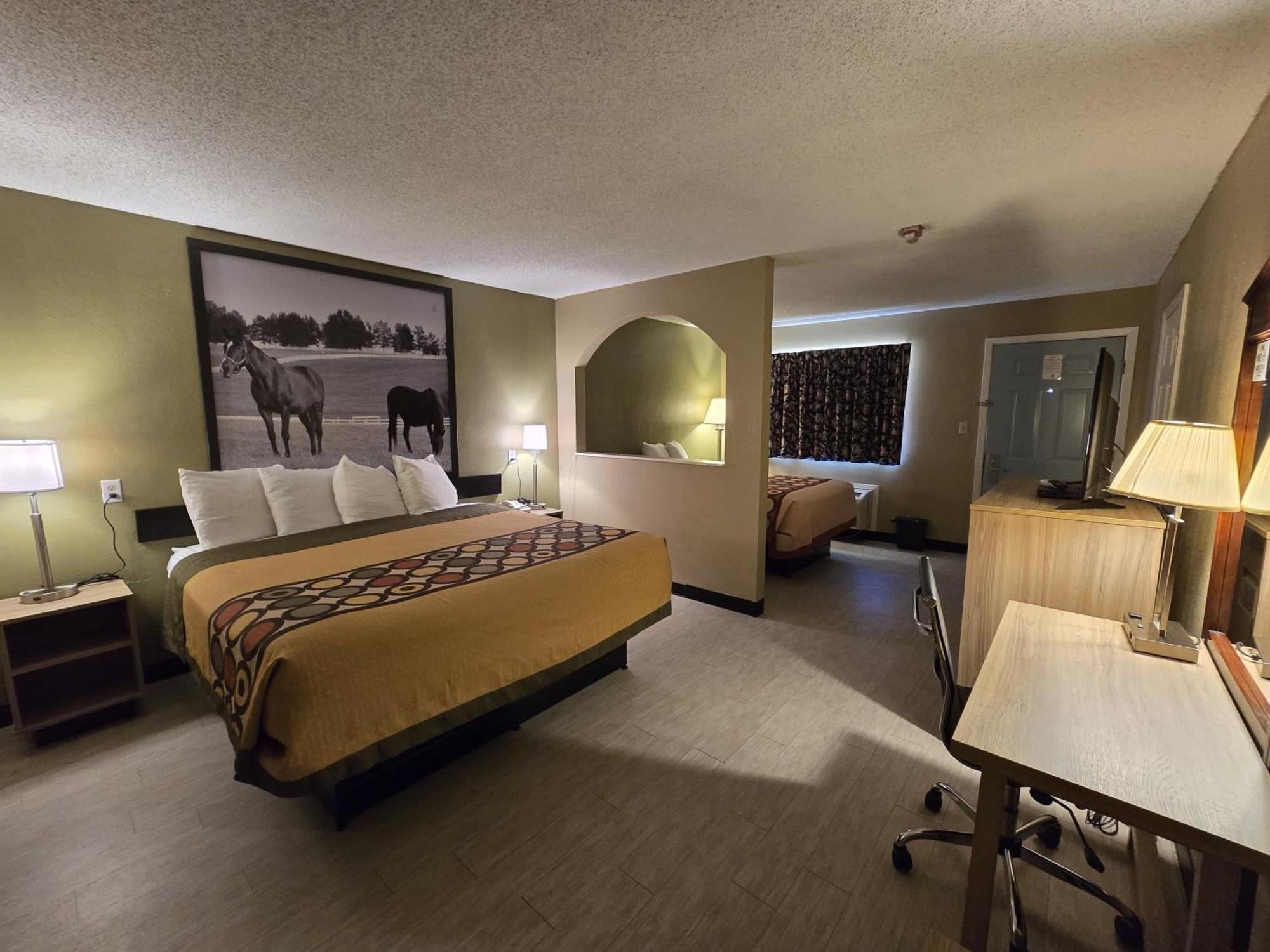 ซูเปอร์ 8 บาย วินด์แฮม อาร์คาเดลเฟีย แคดโด แวลเลย์ แอเรีย Motel ภายนอก รูปภาพ