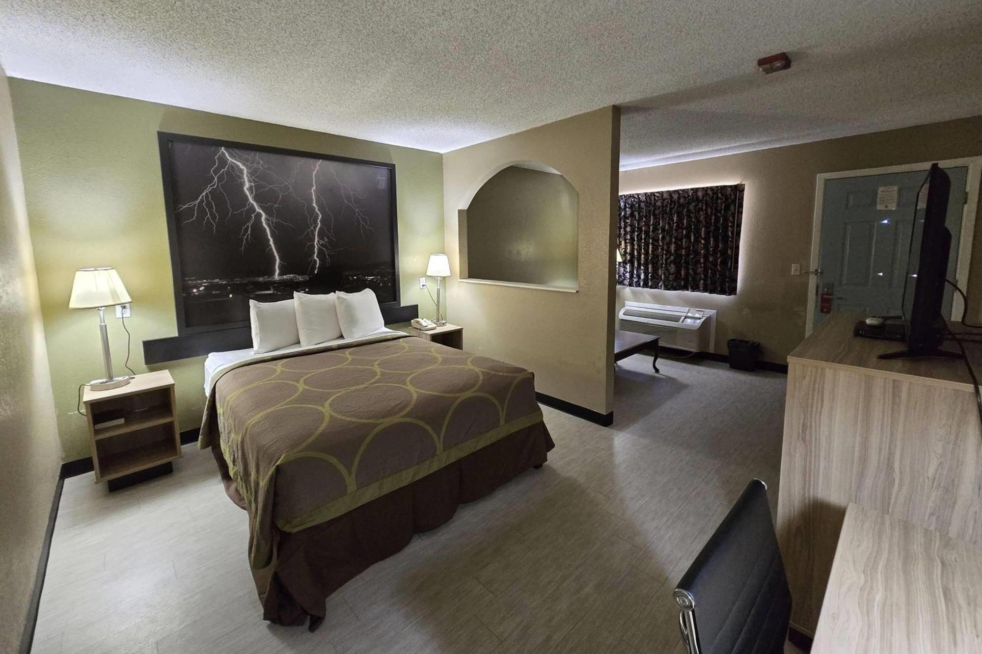 ซูเปอร์ 8 บาย วินด์แฮม อาร์คาเดลเฟีย แคดโด แวลเลย์ แอเรีย Motel ภายนอก รูปภาพ